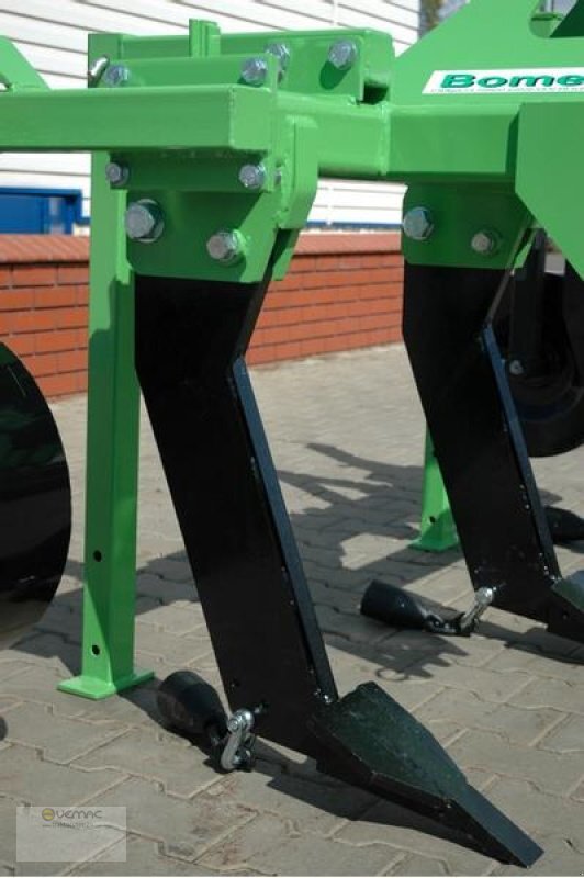 BOMET Untergrundlockerer U476/3 mit 2 Zähnen - Tiefenlockerer: das Bild 3 BOMET Untergrundlockerer U476/3 mit 2 Zähnen - Tiefenlockerer: das Bild 3