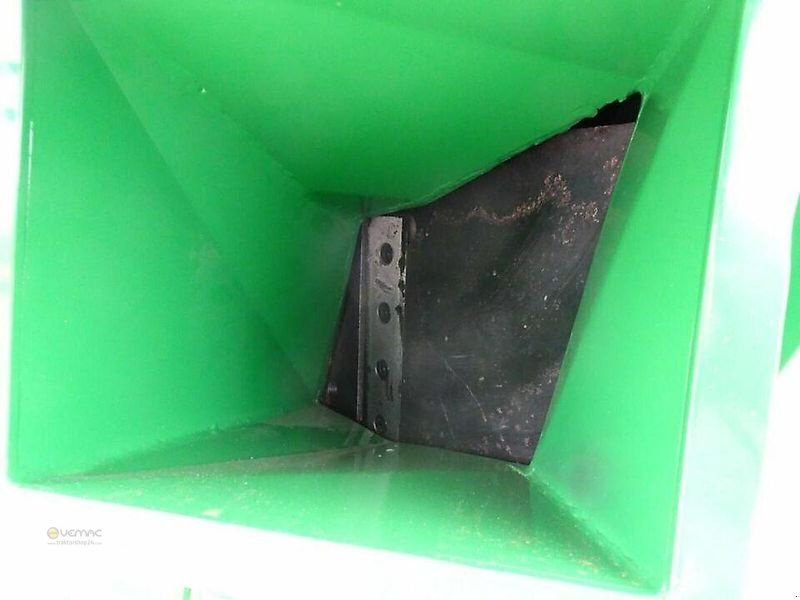 Vemac Holzhäcksler Agrifarm WOD11H Holzschredder Häcksler Hydraulik, bis 13cm Holzeinzug - Holzschredder: das Bild 1 Vemac Holzhäcksler Agrifarm WOD11H Holzschredder Häcksler Hydraulik, bis 13cm Holzeinzug - Holzschredder: das Bild 1