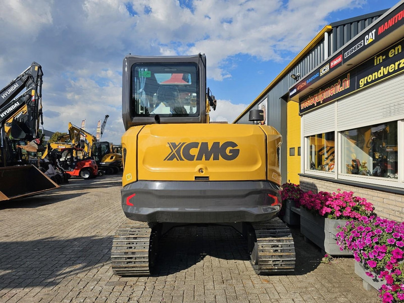 XCMG XE60GA - Minibagger: das Bild 4 XCMG XE60GA - Minibagger: das Bild 4