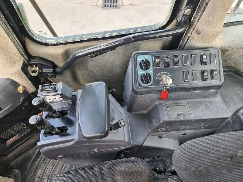 Radlader Komatsu WA480-5: das Bild 10 Radlader Komatsu WA480-5: das Bild 10