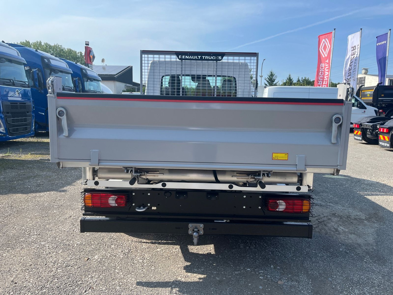 Renault MASTER ELEKTRO DREISEITENKIPPER - Kipper Transporter, Elektro-Transporter: das Bild 5 Renault MASTER ELEKTRO DREISEITENKIPPER - Kipper Transporter, Elektro-Transporter: das Bild 5