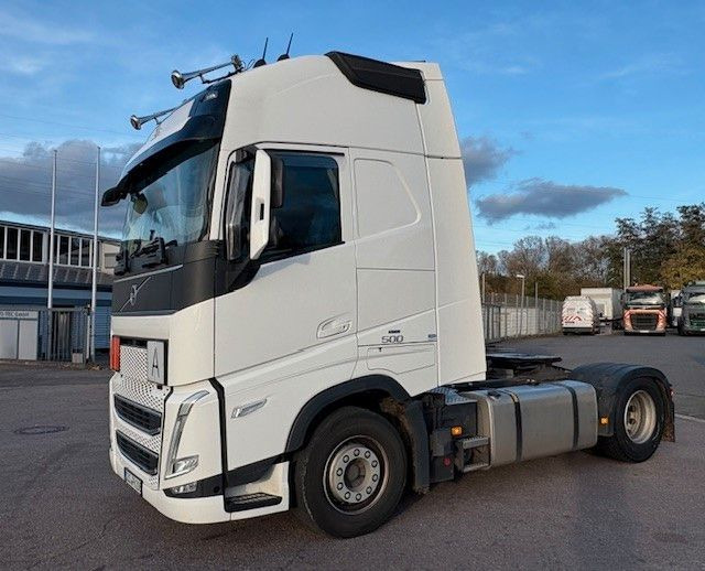 Volvo FH500 4x2T Schubbodenhydraulik - Sattelzugmaschine: das Bild 1 Volvo FH500 4x2T Schubbodenhydraulik - Sattelzugmaschine: das Bild 1