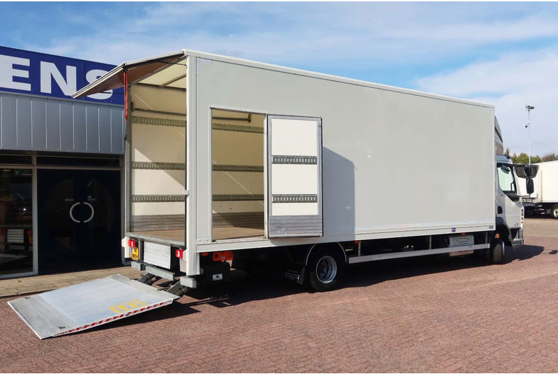 DAF LF 210 FA Bakwagen + Dhollandia 2000 kg klep extra accu set, 3x bindrail + stang. - Koffer LKW: das Bild 3 DAF LF 210 FA Bakwagen + Dhollandia 2000 kg klep extra accu set, 3x bindrail + stang. - Koffer LKW: das Bild 3