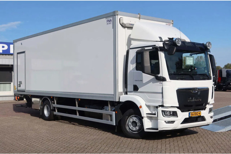 MAN TGM 15.290 Bak + klep Full air suspension Euro 6 Automaat - Koffer LKW: das Bild 2 MAN TGM 15.290 Bak + klep Full air suspension Euro 6 Automaat - Koffer LKW: das Bild 2