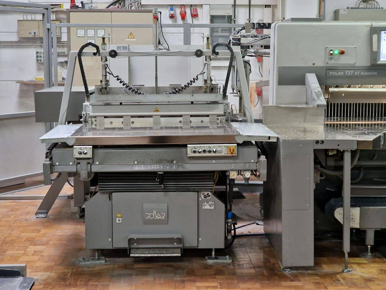 Polar 137XT-AT - Papierschneidemaschine: das Bild 3 Polar 137XT-AT - Papierschneidemaschine: das Bild 3