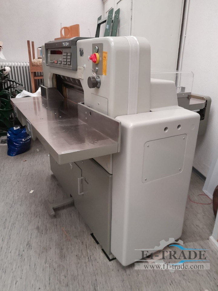 Polar 76 EM - Papierschneidemaschine: das Bild 2 Polar 76 EM - Papierschneidemaschine: das Bild 2