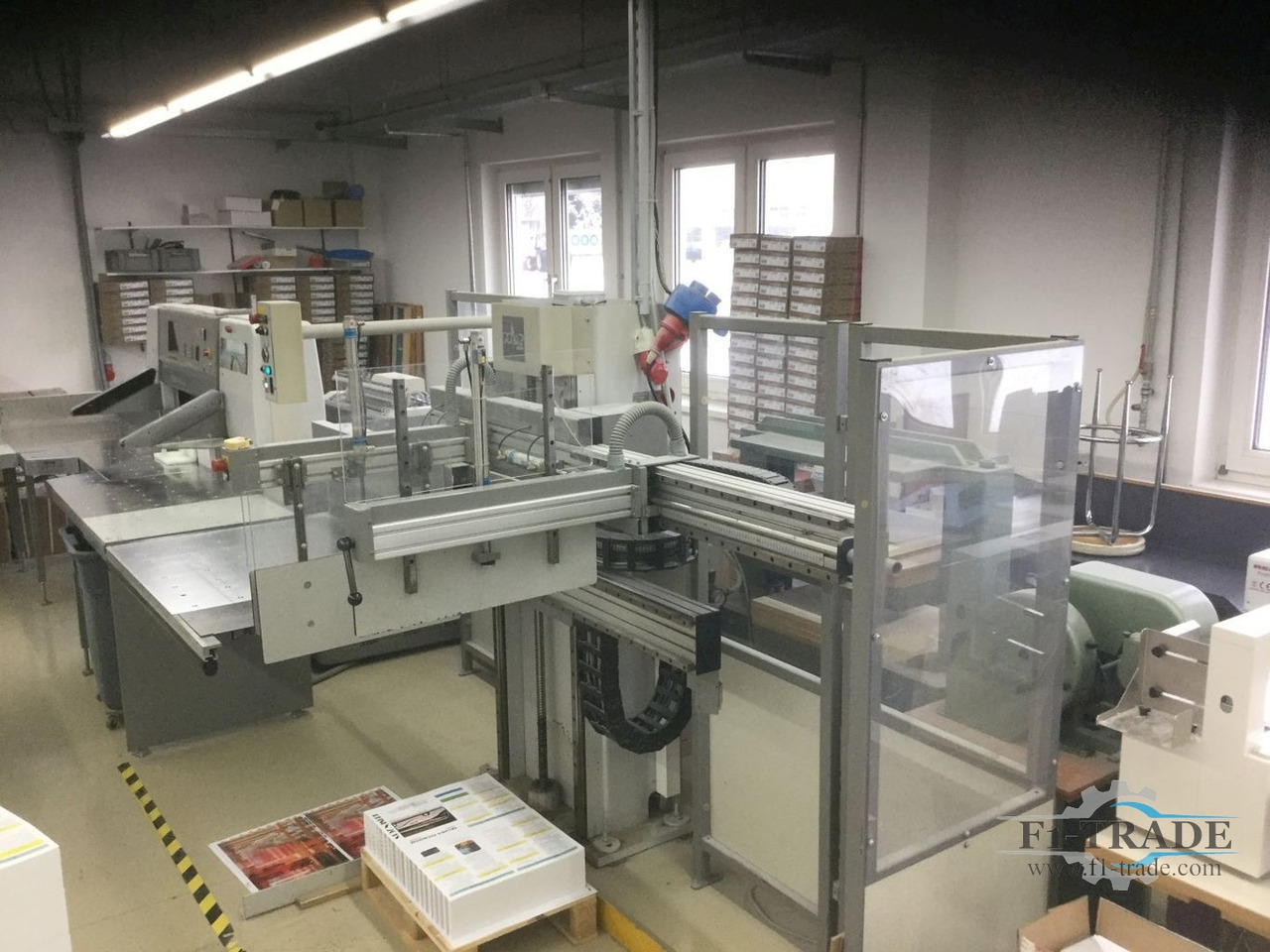 Polar TR 1ER 110-4 - Druckmaschine: das Bild 5 Polar TR 1ER 110-4 - Druckmaschine: das Bild 5