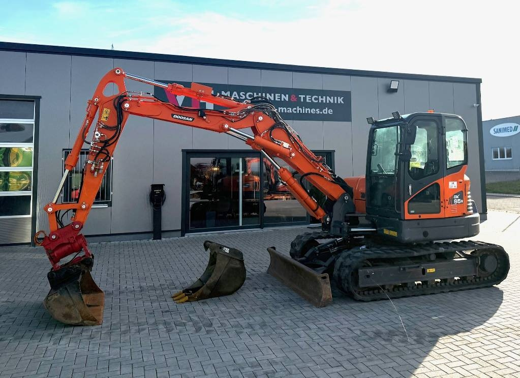 Doosan DX 85 R - Minibagger: das Bild 1 Doosan DX 85 R - Minibagger: das Bild 1