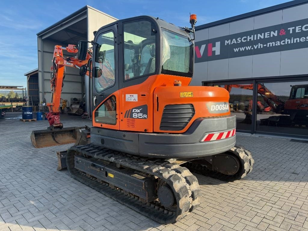Doosan DX 85 R - Minibagger: das Bild 3 Doosan DX 85 R - Minibagger: das Bild 3