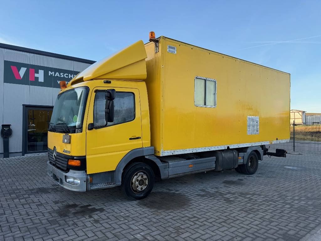 Mercedes-Benz Atego 815 - Koffer LKW: das Bild 1 Mercedes-Benz Atego 815 - Koffer LKW: das Bild 1