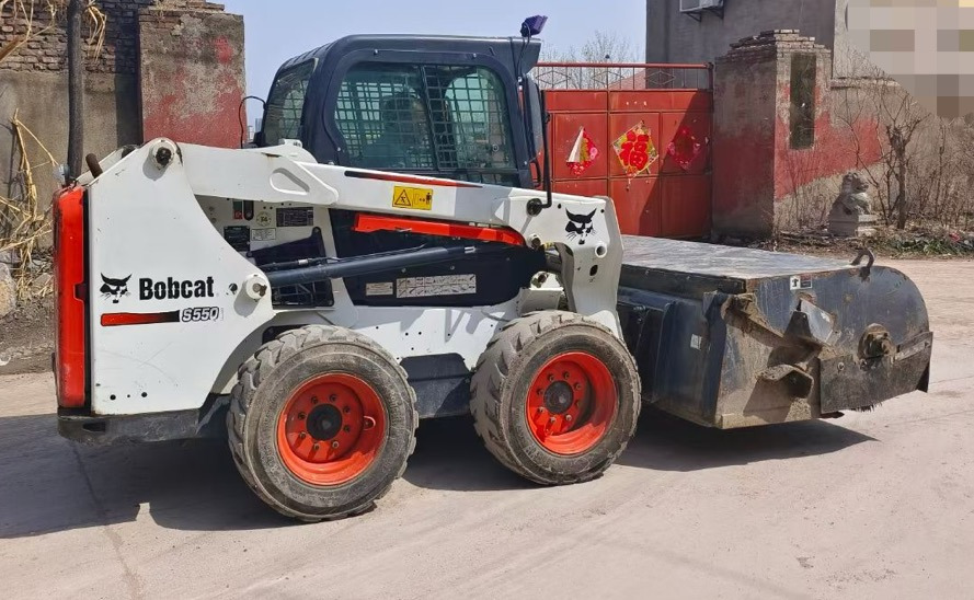 BOBCAT S550 - Kompaktlader: das Bild 2 BOBCAT S550 - Kompaktlader: das Bild 2