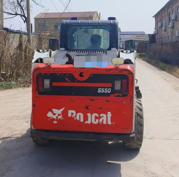 BOBCAT S550 - Kompaktlader: das Bild 4 BOBCAT S550 - Kompaktlader: das Bild 4