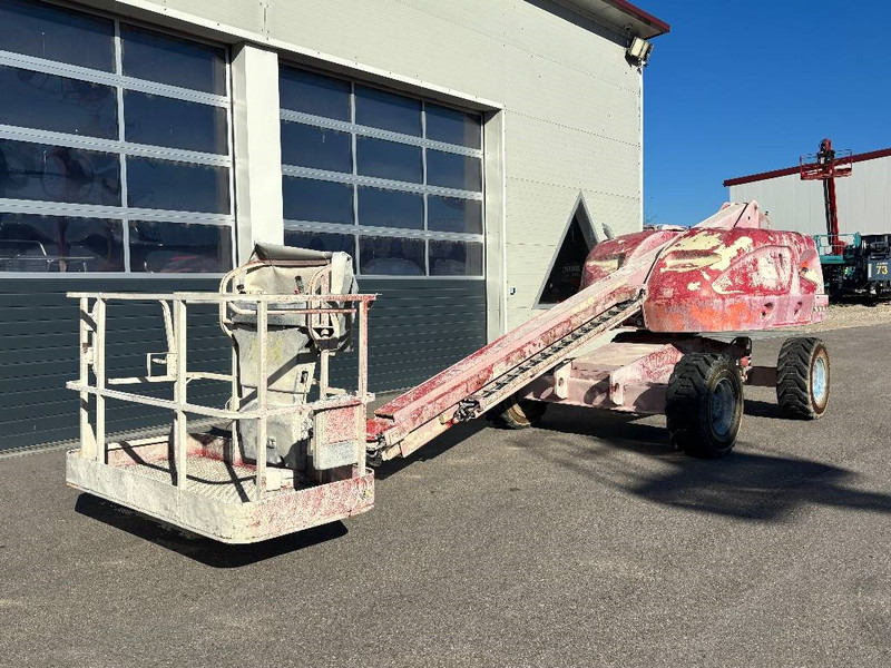 JLG 400 S 14,20m Diesel Teleskop-Arbeitsbühne - Gelenkarmbühne: das Bild 5 JLG 400 S 14,20m Diesel Teleskop-Arbeitsbühne - Gelenkarmbühne: das Bild 5