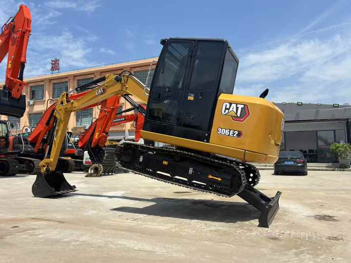 2024 Used Excavator CAT 306E Almost New CAT 306E 6 Ton Mini Excavator Used Crawler Excavator Best Price for Sale - Bagger: das Bild 4 2024 Used Excavator CAT 306E Almost New CAT 306E 6 Ton Mini Excavator Used Crawler Excavator Best Price for Sale - Bagger: das Bild 4
