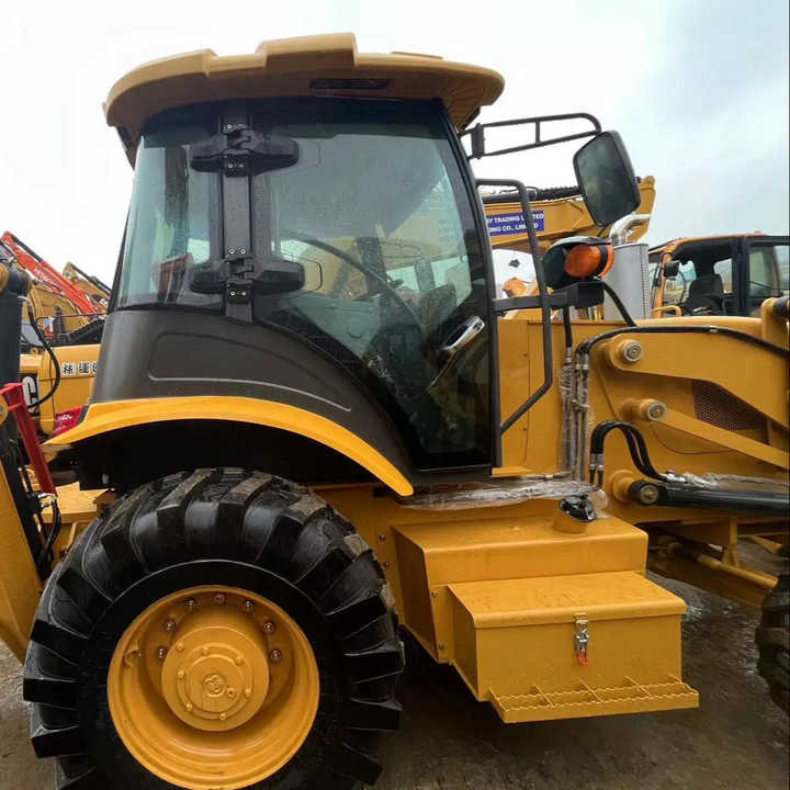 Backhoe loader CAT 420F loader used cheap CAT 420F loader and digger in good running condition on sale - Baggerlader: das Bild 1 Backhoe loader CAT 420F loader used cheap CAT 420F loader and digger in good running condition on sale - Baggerlader: das Bild 1