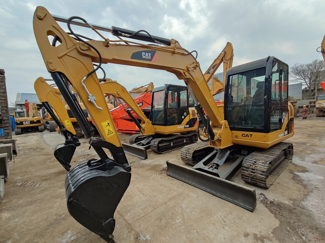Used Mini cat 306 excavator 6tons excavator on sale - Kettenbagger: das Bild 2 Used Mini cat 306 excavator 6tons excavator on sale - Kettenbagger: das Bild 2