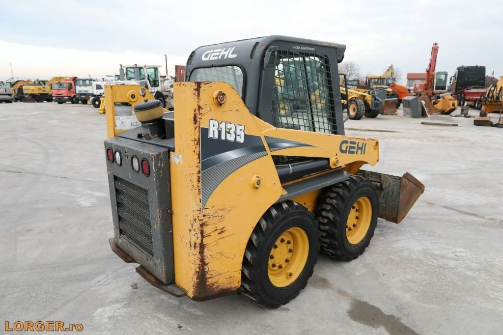 Gehl R 135 - Kompaktlader: das Bild 3 Gehl R 135 - Kompaktlader: das Bild 3