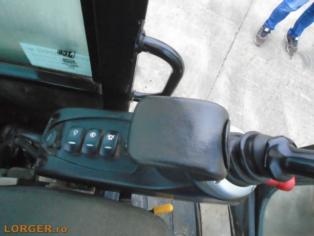 JCB 8055 RTS - Leasing JCB 8055 RTS: das Bild 10