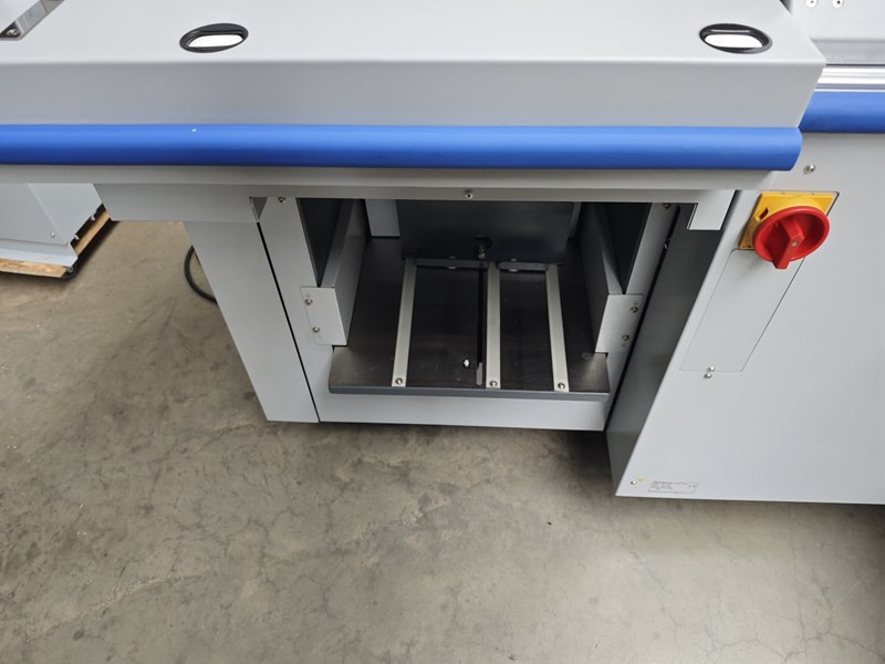 Horizon BQ-270V | 371.000 | 2011 - Bindemaschine: das Bild 3 Horizon BQ-270V | 371.000 | 2011 - Bindemaschine: das Bild 3