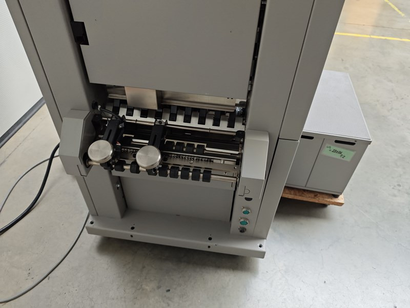 Horizon VAC-60Ha | 2006 - Druckmaschine: das Bild 2 Horizon VAC-60Ha | 2006 - Druckmaschine: das Bild 2