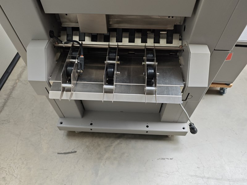 Horizon VAC-60Hc | 2006 - Druckmaschine: das Bild 2 Horizon VAC-60Hc | 2006 - Druckmaschine: das Bild 2