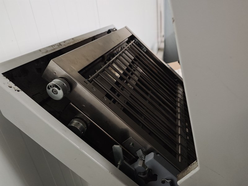 MB Bäuerle CAS 524 | 1995 - Falzmaschine: das Bild 2 MB Bäuerle CAS 524 | 1995 - Falzmaschine: das Bild 2