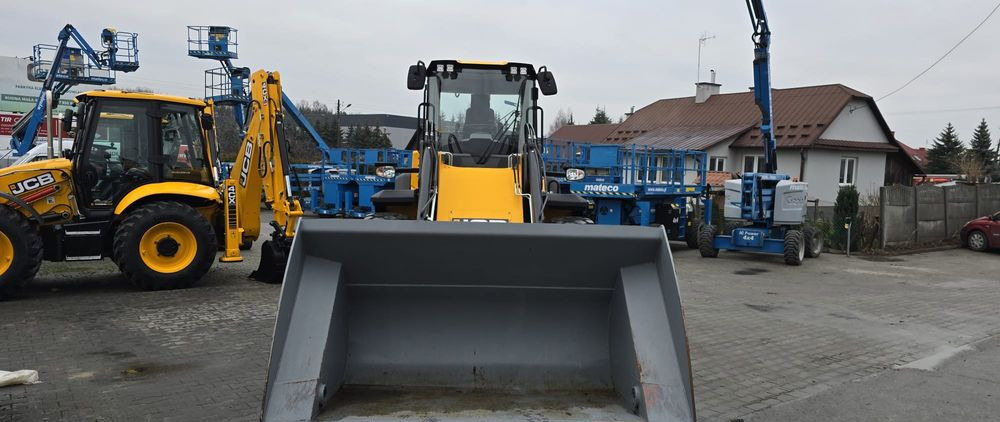 JCB 427 HT - Mobilbagger: das Bild 4 JCB 427 HT - Mobilbagger: das Bild 4