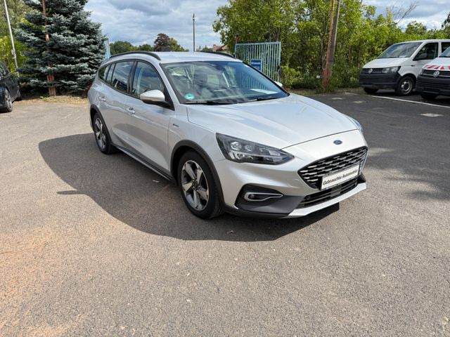 Ford Focus Turnier Active - Kombi: das Bild 2 Ford Focus Turnier Active - Kombi: das Bild 2