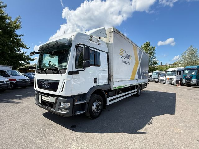 MAN TGM 15.290 - Plane LKW: das Bild 2 MAN TGM 15.290 - Plane LKW: das Bild 2