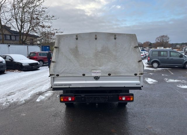 Volkswagen T5 Transporter Pritsche Pritsche Doppelkabine - Transporter mit Plane: das Bild 5 Volkswagen T5 Transporter Pritsche Pritsche Doppelkabine - Transporter mit Plane: das Bild 5