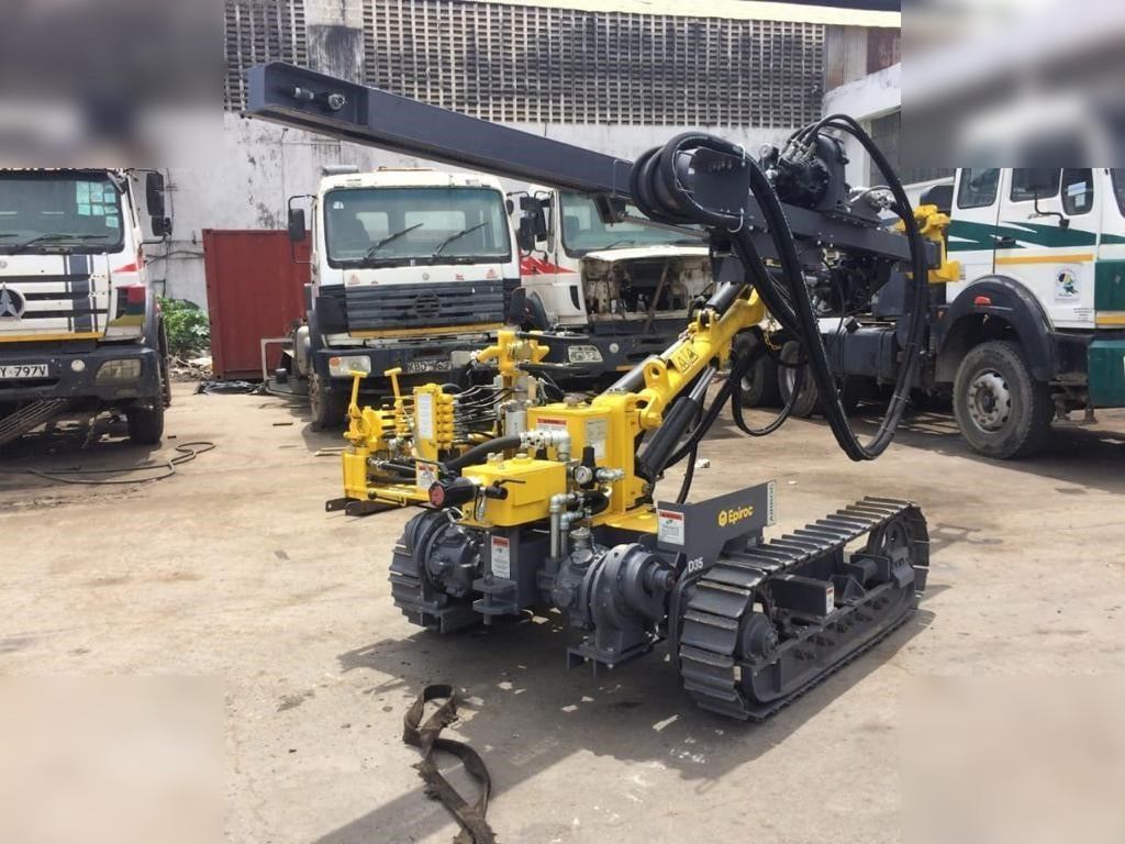 EPIROC AIRROC D35 - Bohrgerät: das Bild 1 EPIROC AIRROC D35 - Bohrgerät: das Bild 1