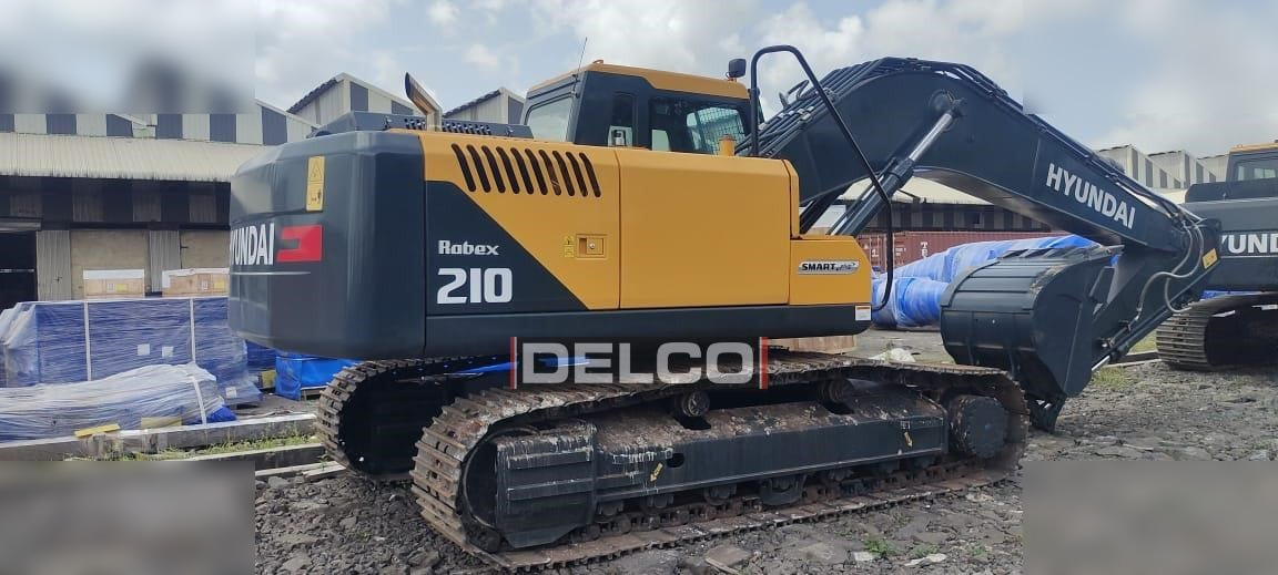HYUNDAI ROBEX 210 - Kettenbagger: das Bild 3 HYUNDAI ROBEX 210 - Kettenbagger: das Bild 3
