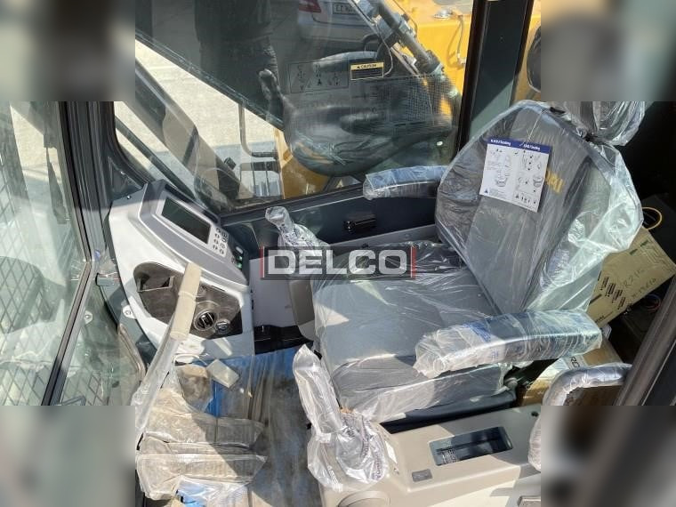 HYUNDAI ROBEX 215L SMART PLUS - Kettenbagger: das Bild 5 HYUNDAI ROBEX 215L SMART PLUS - Kettenbagger: das Bild 5