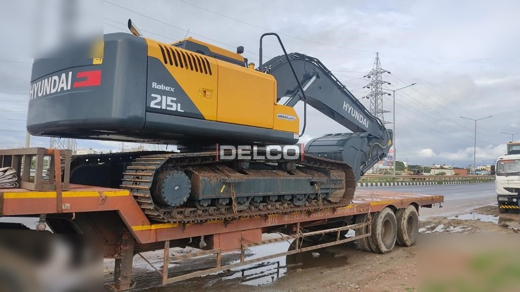 HYUNDAI ROBEX 215L SMART - Kettenbagger: das Bild 4 HYUNDAI ROBEX 215L SMART - Kettenbagger: das Bild 4