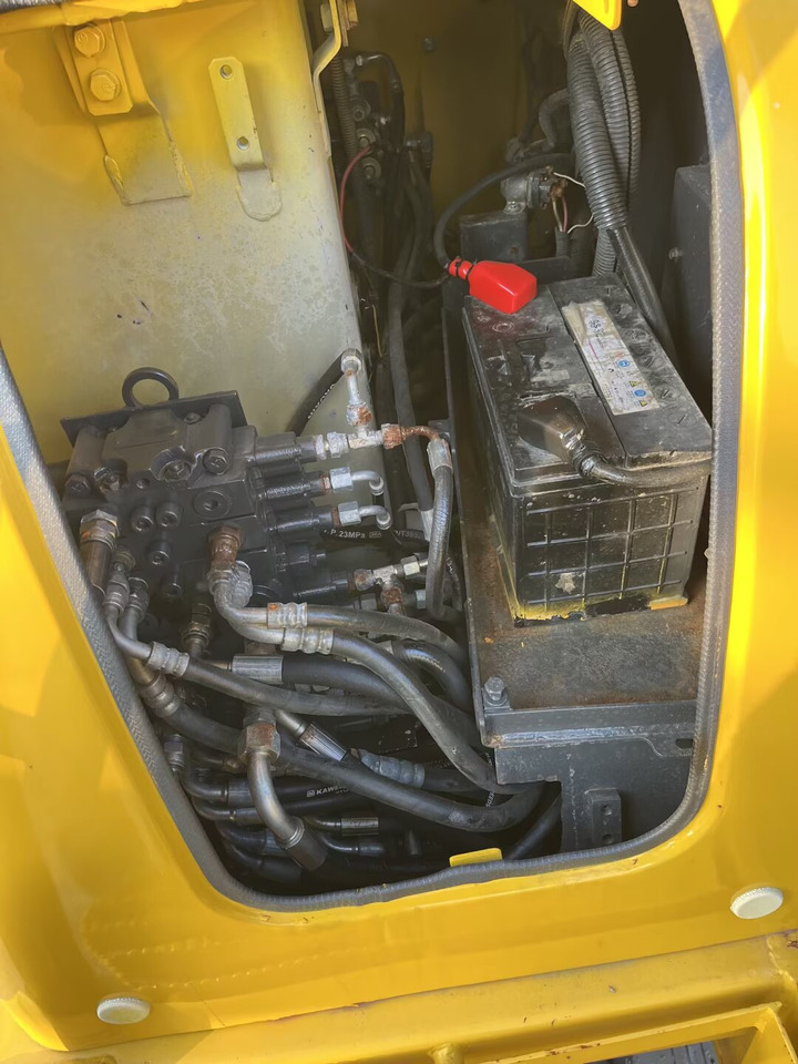 Komatsu PC56 - Minibagger: das Bild 5 Komatsu PC56 - Minibagger: das Bild 5