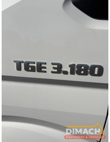 Kastenwagen MAN TGE 3.180 L4H3 maxi Engine problem - motorschade -VW crafter L4H3 maxi bus - koffer - klima - euro 6: das Bild 8 Kastenwagen MAN TGE 3.180 L4H3 maxi Engine problem - motorschade -VW crafter L4H3 maxi bus - koffer - klima - euro 6: das Bild 8