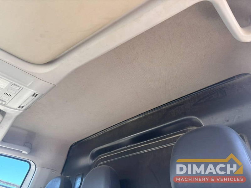 Kastenwagen MAN TGE 3.180 L4H3 maxi Engine problem - motorschade -VW crafter L4H3 maxi bus - koffer - klima - euro 6: das Bild 12 Kastenwagen MAN TGE 3.180 L4H3 maxi Engine problem - motorschade -VW crafter L4H3 maxi bus - koffer - klima - euro 6: das Bild 12