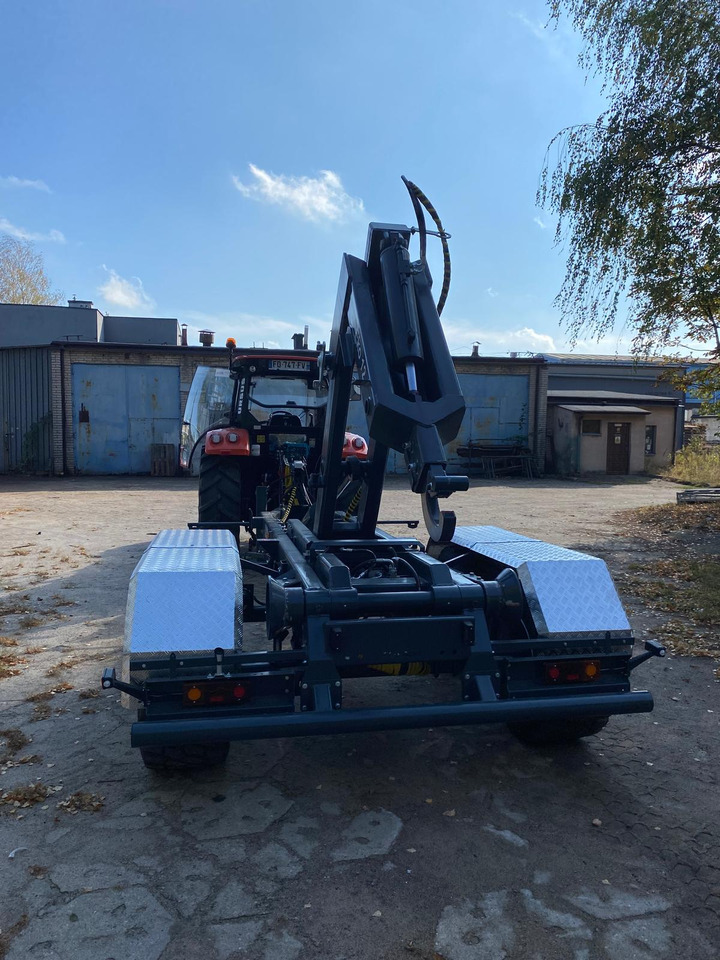 Landwirtschaftlicher Anhänger EkoAgri Hakenliftanhänger / Hooklift trailer / Remorque porte caisson / Remolque con gancho / Rimorchio a gancio / Przyczepa hakowa 12 t: das Bild 5 Landwirtschaftlicher Anhänger EkoAgri Hakenliftanhänger / Hooklift trailer / Remorque porte caisson / Remolque con gancho / Rimorchio a gancio / Przyczepa hakowa 12 t: das Bild 5