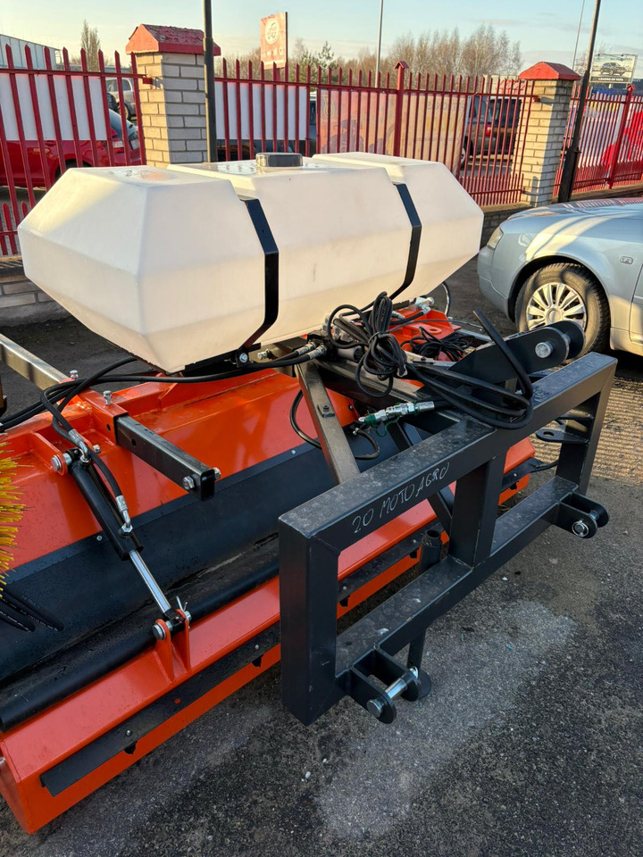 Kehrbesen für Frontlader für Traktor METAL-TECHNIK Kehrmaschine / Sweeper / Balayeuse / Spazzolatrice / Подметательно-уборочная машина / Zamiatarka 2 m: das Bild 17 Kehrbesen für Frontlader für Traktor METAL-TECHNIK Kehrmaschine / Sweeper / Balayeuse / Spazzolatrice / Подметательно-уборочная машина / Zamiatarka 2 m: das Bild 17