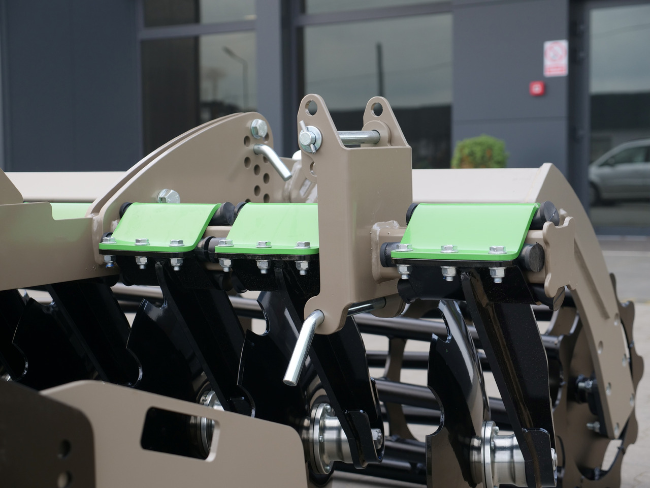 ROLEX Scheibenegge / Discs harrow / Dechaumeur à disques / Erpice a dischi / Grada de discos / Дисковая борона / Brona talerzowa 3 m - Scheibenegge: das Bild 5 ROLEX Scheibenegge / Discs harrow / Dechaumeur à disques / Erpice a dischi / Grada de discos / Дисковая борона / Brona talerzowa 3 m - Scheibenegge: das Bild 5