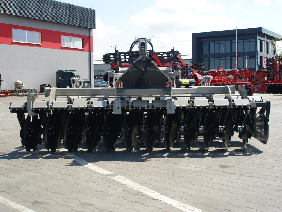 Rolex Scheibenegge / Disc harrow with hydropack / Déchaumeur à disques avec support semoir / Erpice a dischi / Cultivador de discos con hydropack / Дисковая борона с гидропаком 3 m - Scheibenegge: das Bild 3 Rolex Scheibenegge / Disc harrow with hydropack / Déchaumeur à disques avec support semoir / Erpice a dischi / Cultivador de discos con hydropack / Дисковая борона с гидропаком 3 m - Scheibenegge: das Bild 3