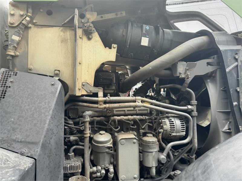 Fendt 828 ECR Vario Profi Plus **Video Below** - Leasing Fendt 828 ECR Vario Profi Plus **Video Below**: das Bild 11 Fendt 828 ECR Vario Profi Plus **Video Below** - Leasing Fendt 828 ECR Vario Profi Plus **Video Below**: das Bild 11