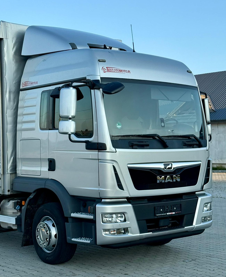 Plane LKW MAN TGM 12.250 / TGL / BURTO - FIRANKA / WINDA / 18 PALET / AUTOMAT: das Bild 6 Plane LKW MAN TGM 12.250 / TGL / BURTO - FIRANKA / WINDA / 18 PALET / AUTOMAT: das Bild 6