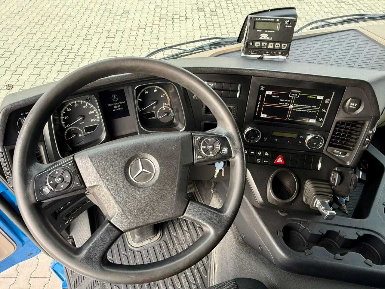Kühlkoffer LKW MERCEDES-BENZ ACTROS 1836 / CHŁODNIA / WINDA / 18 PALET / SILNIK 10677 cm3 / CARRIER / SYPIALKA / AUTOMAT / 2018 ROK: das Bild 17