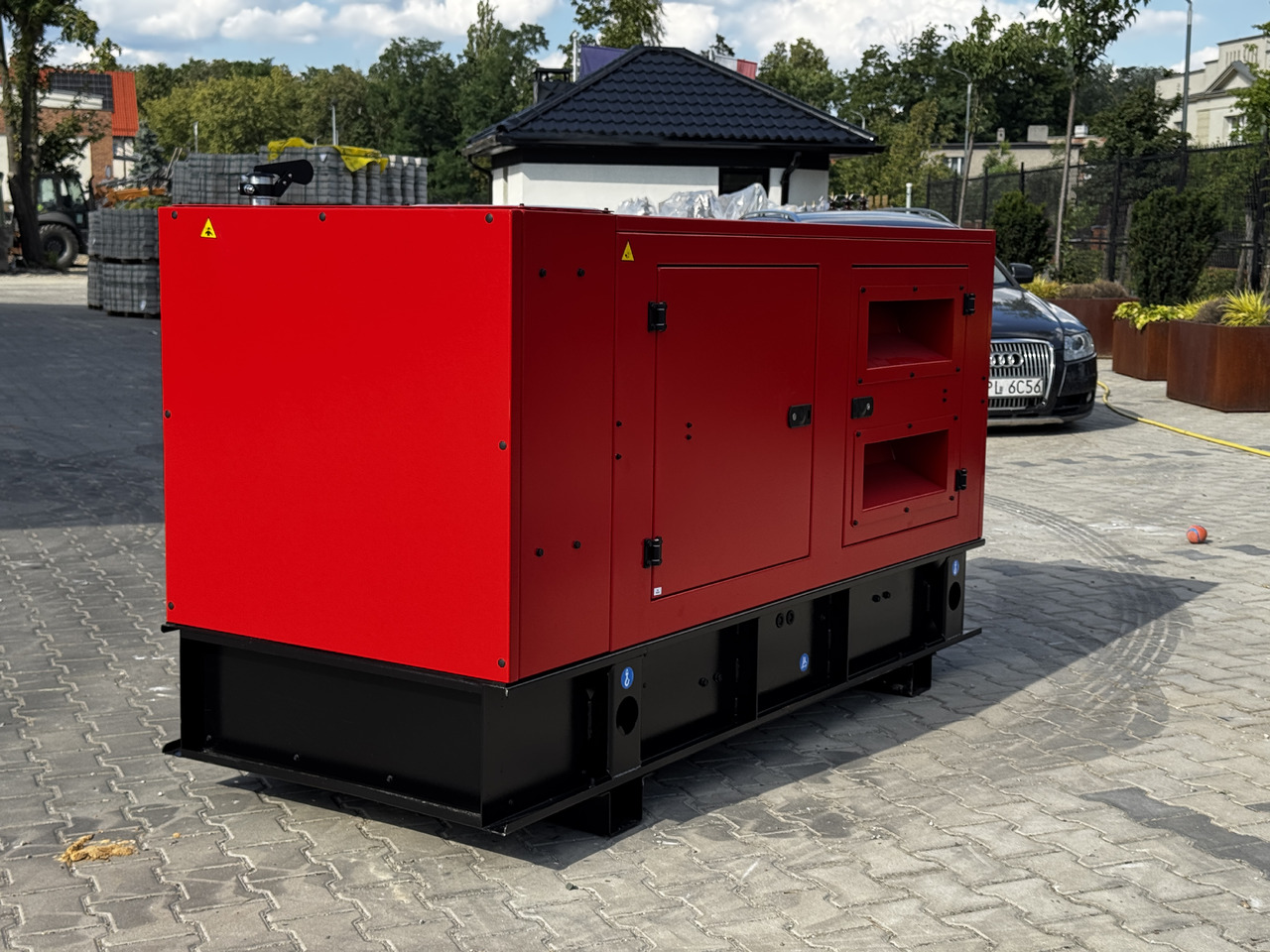 IVECO 80 kVA / 65 kW - Stromgenerator: das Bild 5 IVECO 80 kVA / 65 kW - Stromgenerator: das Bild 5