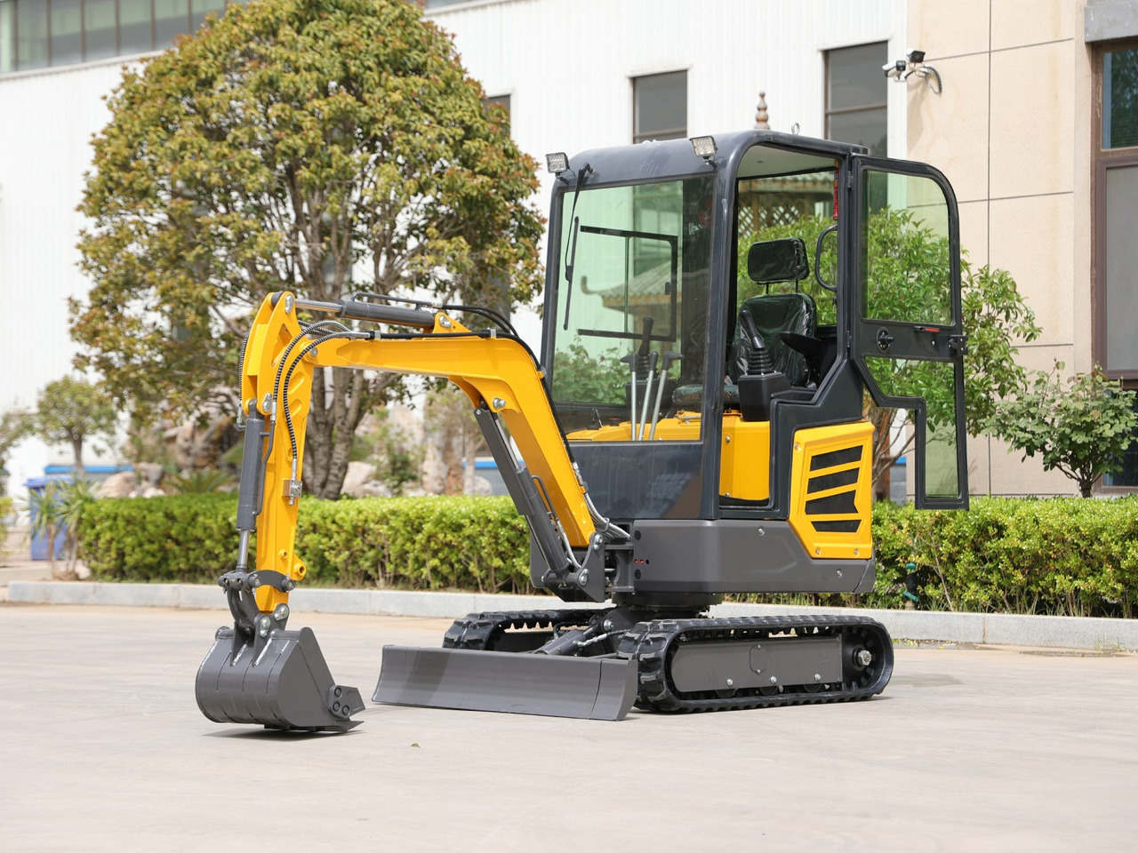 KUBOTA Diesel Mini excavator 1.8 Ton - Müller Machinery MB 18 - KSH - Minibagger: das Bild 1 KUBOTA Diesel Mini excavator 1.8 Ton - Müller Machinery MB 18 - KSH - Minibagger: das Bild 1