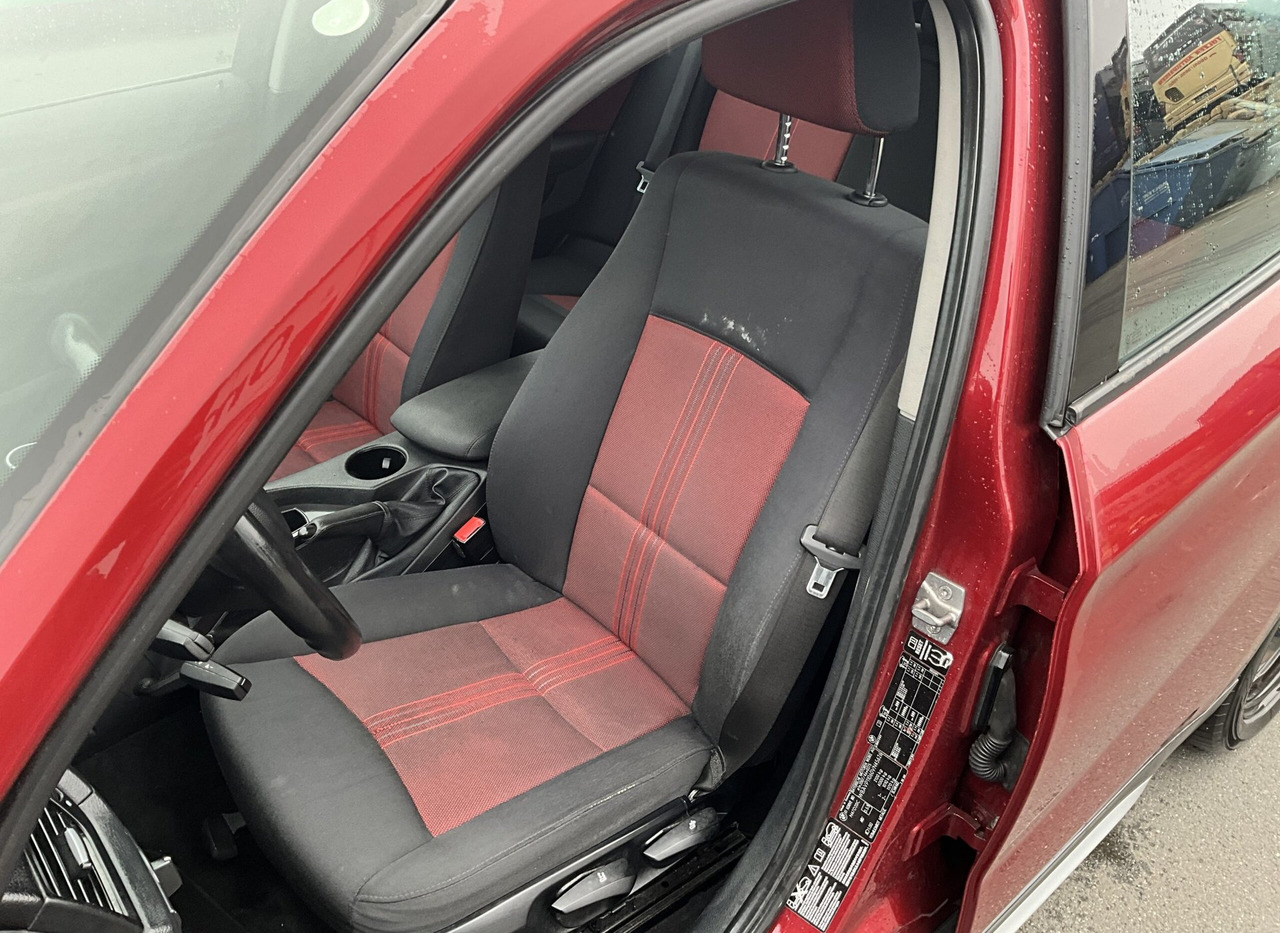 SUV/ Geländewagen BMW X1: das Bild 9 SUV/ Geländewagen BMW X1: das Bild 9