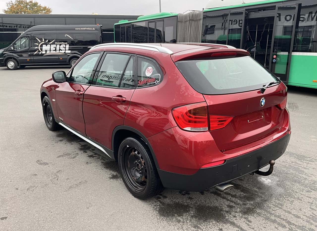 BMW X1 - SUV/ Geländewagen: das Bild 3 BMW X1 - SUV/ Geländewagen: das Bild 3