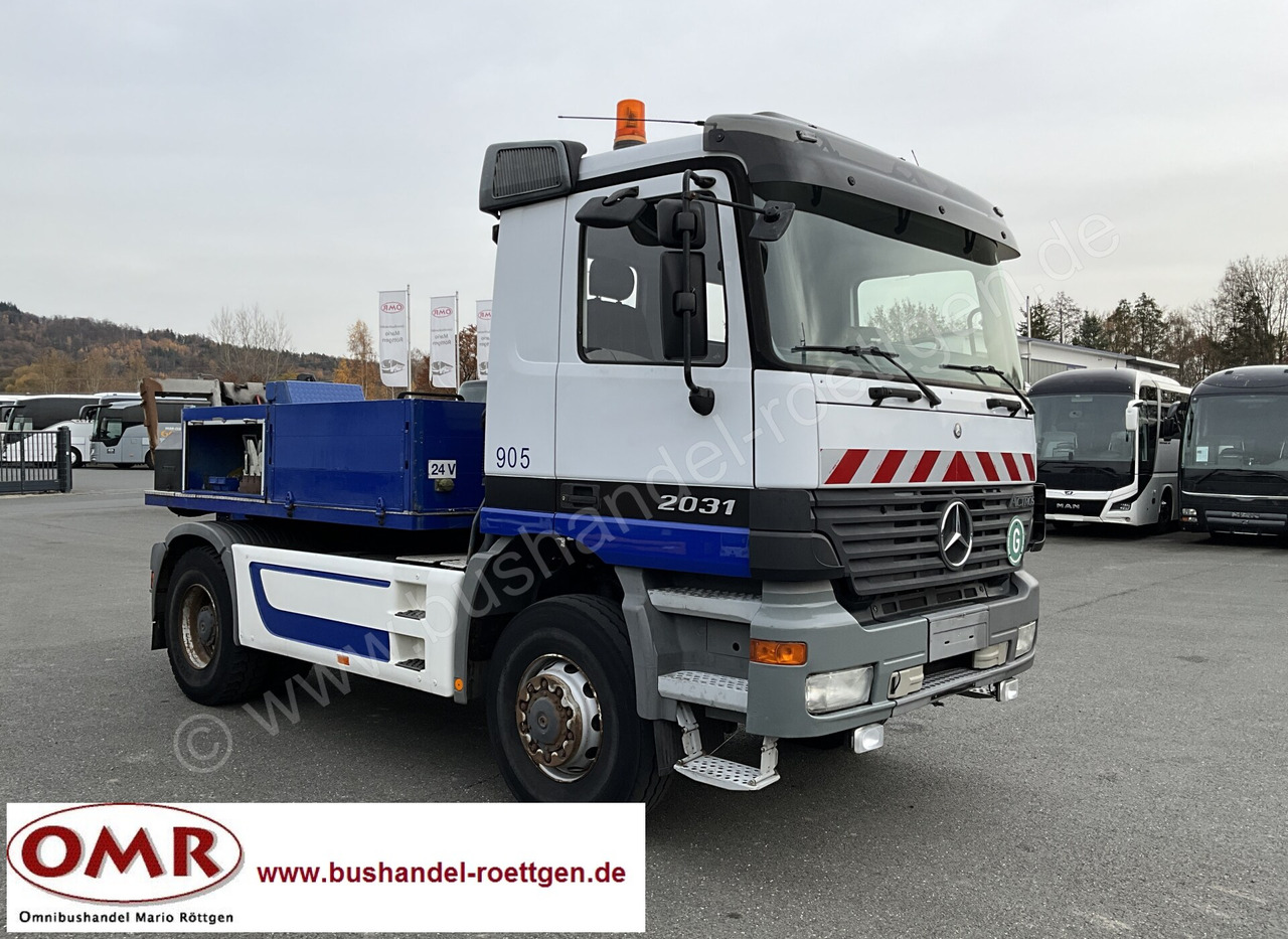 Mercedes-Benz Actros 2031 Abschlepper - Abschleppwagen: das Bild 1 Mercedes-Benz Actros 2031 Abschlepper - Abschleppwagen: das Bild 1