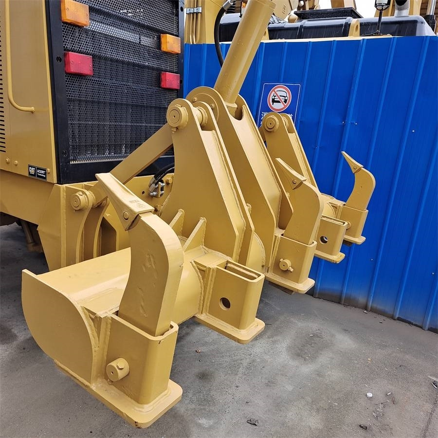 CAT 140 H - Grader: das Bild 4 CAT 140 H - Grader: das Bild 4